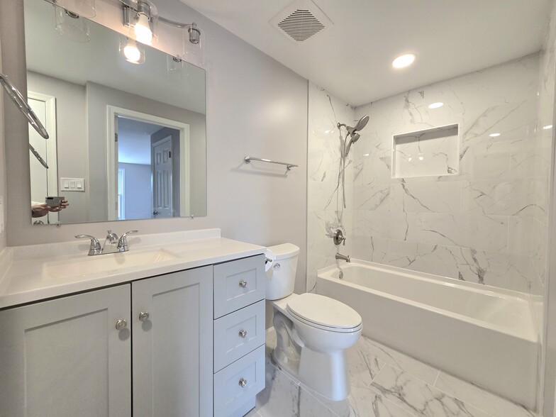 Building Photo - 5903 Havener House Way