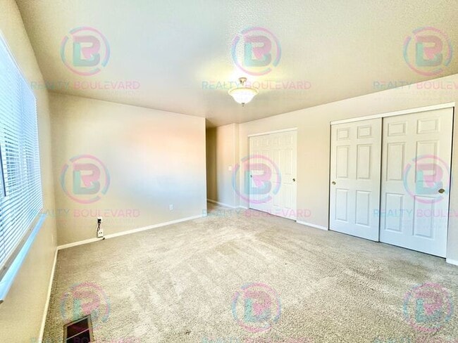 Building Photo - 1 Month Free!!! Beautiful 3BR 2 Bath home with RV Parking!