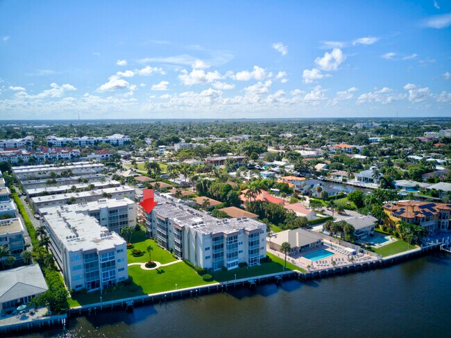 Building Photo - 650 Snug Harbor Dr