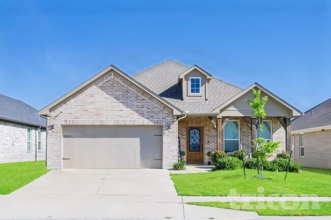 Building Photo - 1940 Gill Star Dr