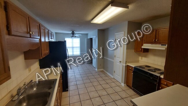 Building Photo - Three bedroom home in Irmo