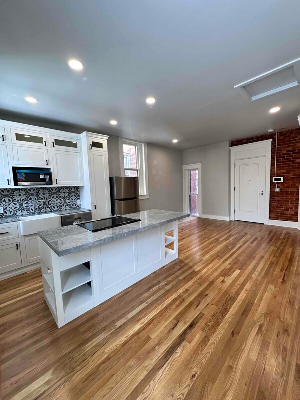 Building Photo - 1234 S 1st St