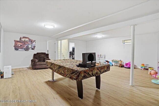 Building Photo - 12 Rockway Ct