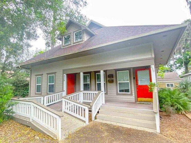 Primary Photo - 839 E Park Ave
