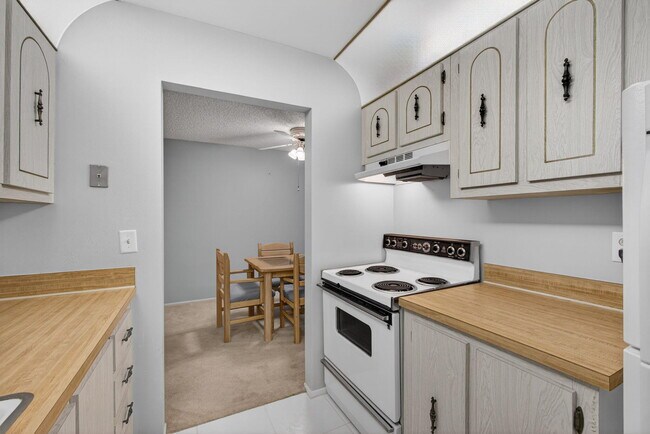 Building Photo - 12416 FL A1AAlt