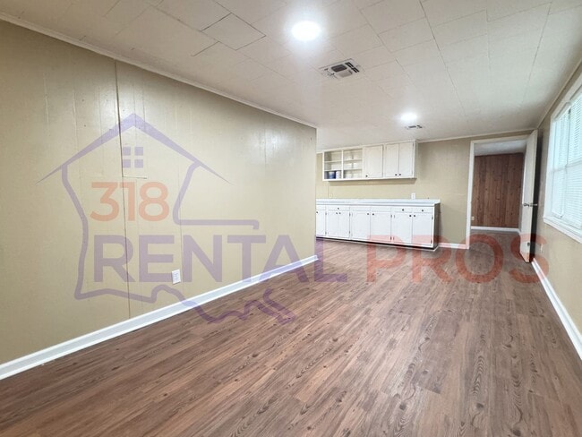Building Photo - 3 Bed, 2 Bath Home in Ruston