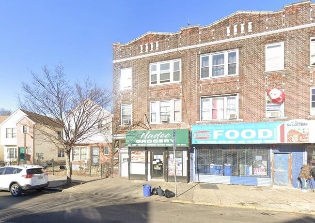 Building Photo - 379 Ocean Ave