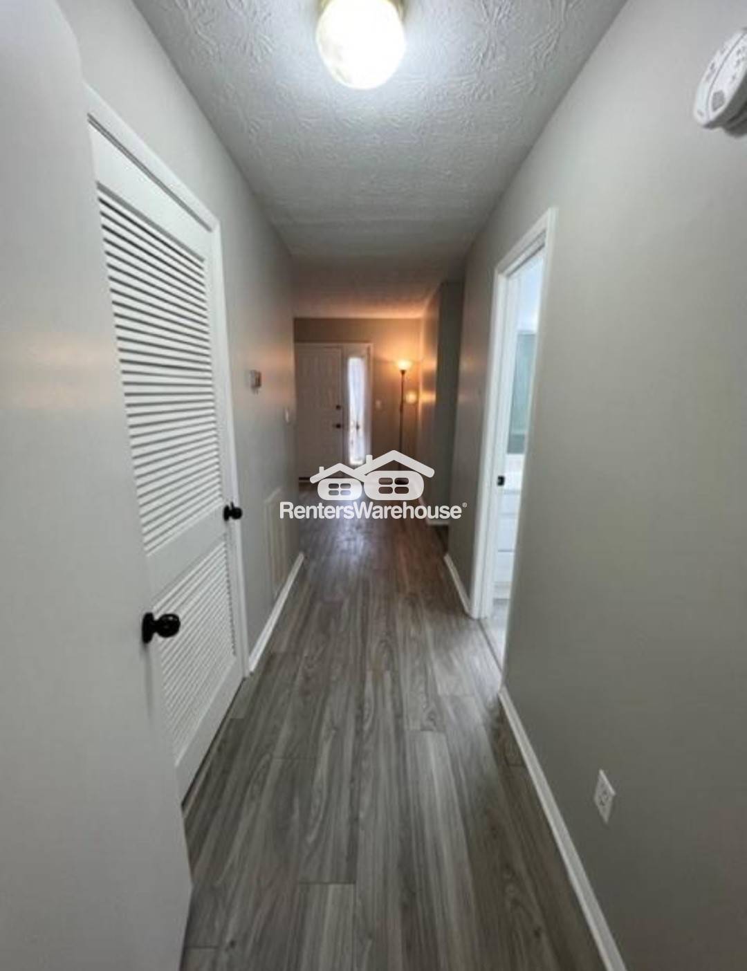 Building Photo - 401 Wynnes Ridge Cir SE