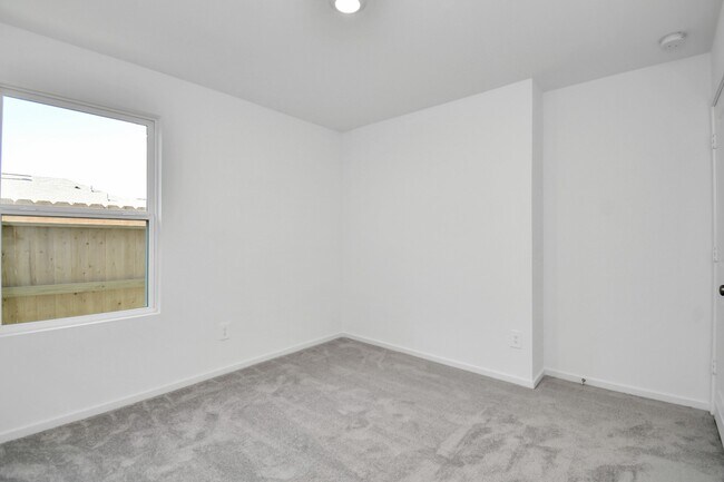 Building Photo - 22760 Hackberry Leaf Dr