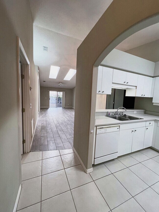 Building Photo - 3535 Forest Branch Dr