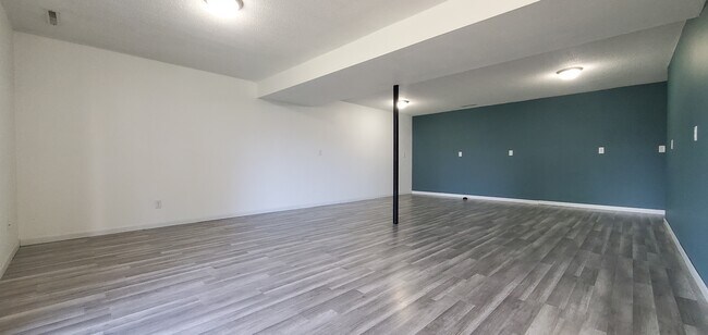 Building Photo - 3137 33rd Ave SW