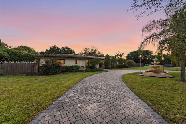 Building Photo - 9890 SW 138th St