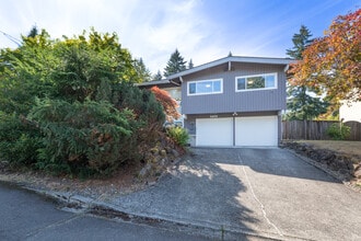 Building Photo - 5623 129th Ave SE