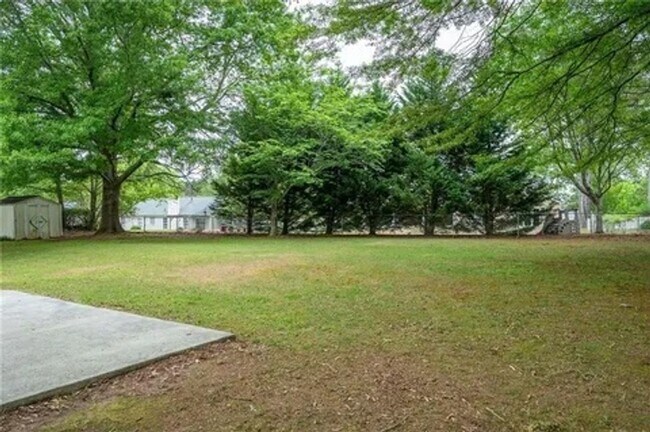 Building Photo - Charming 3BR House in Woodstock