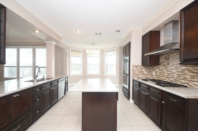 Building Photo - 6223 Presidio Canyon Dr