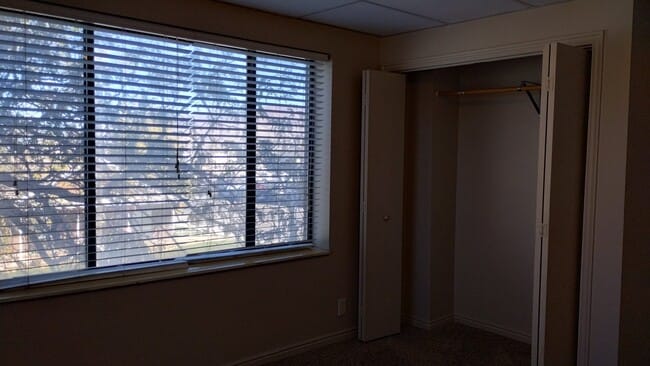 Building Photo - 57 W Vine St
