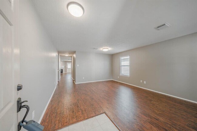 Building Photo - 9322 Canady Park Ln