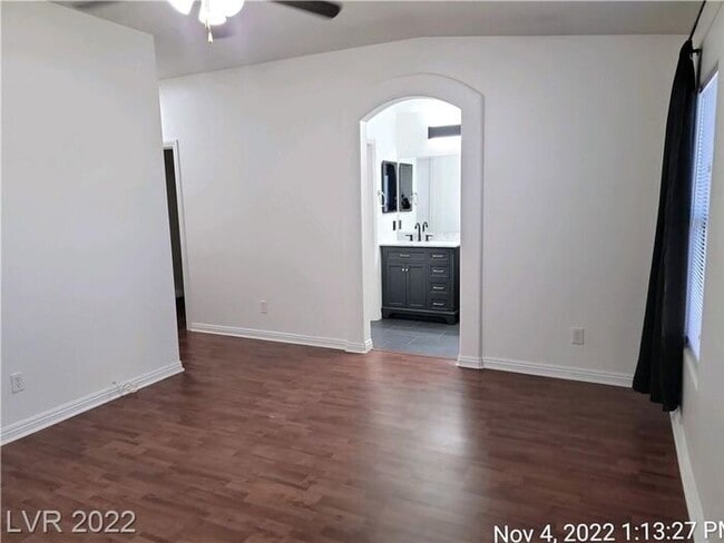 Building Photo - COMING SOON - Ready no later than Mid March