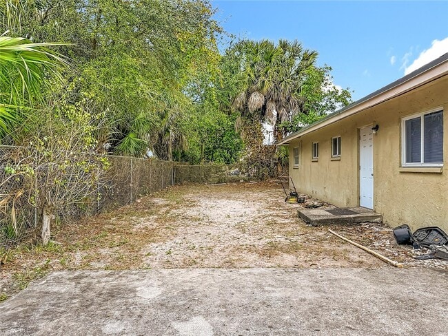 Building Photo - 2751 NW 58th Terrace