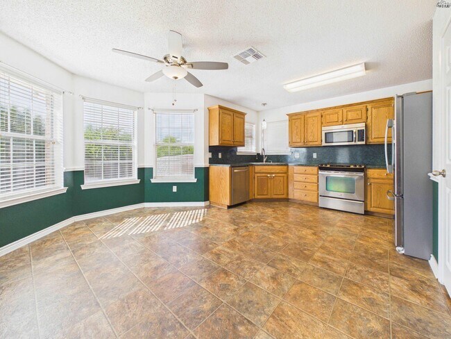 Building Photo - 5411 Prairie Lace Ln