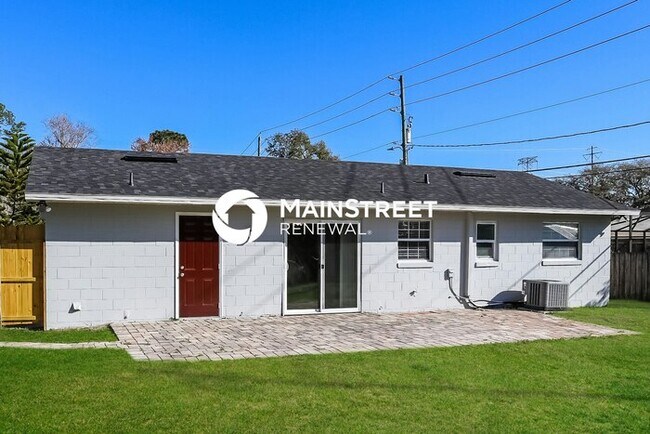 Building Photo - 3 Bedroom Pet-Friendly Home in ORLANDO, FL...