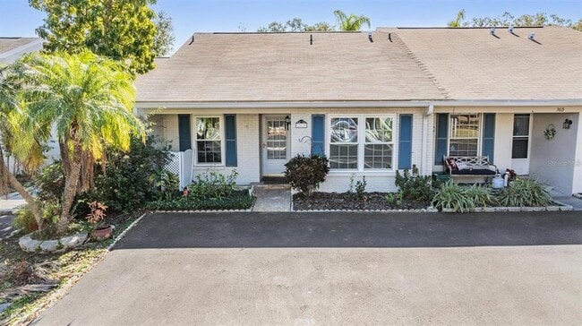 Building Photo - 364 Gloucester St