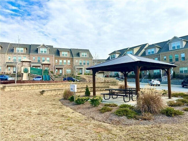 Building Photo - 3668 Hidden Valley Cir