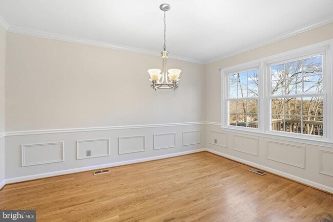Building Photo - 7329 Fleetwood Ct