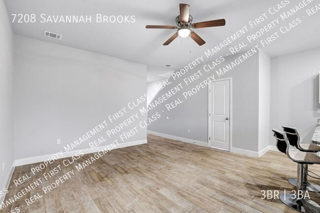 Building Photo - 7208 Savannah Brooks