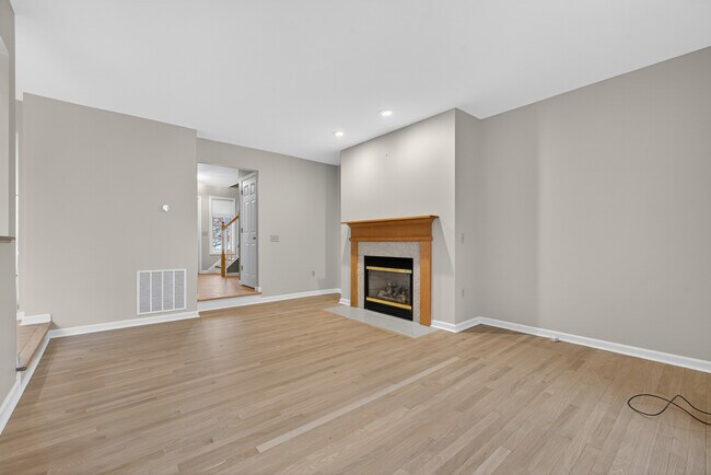 Building Photo - 43 Copley Rd