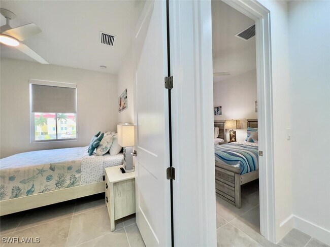 Building Photo - 5865 Shell Cove Drive