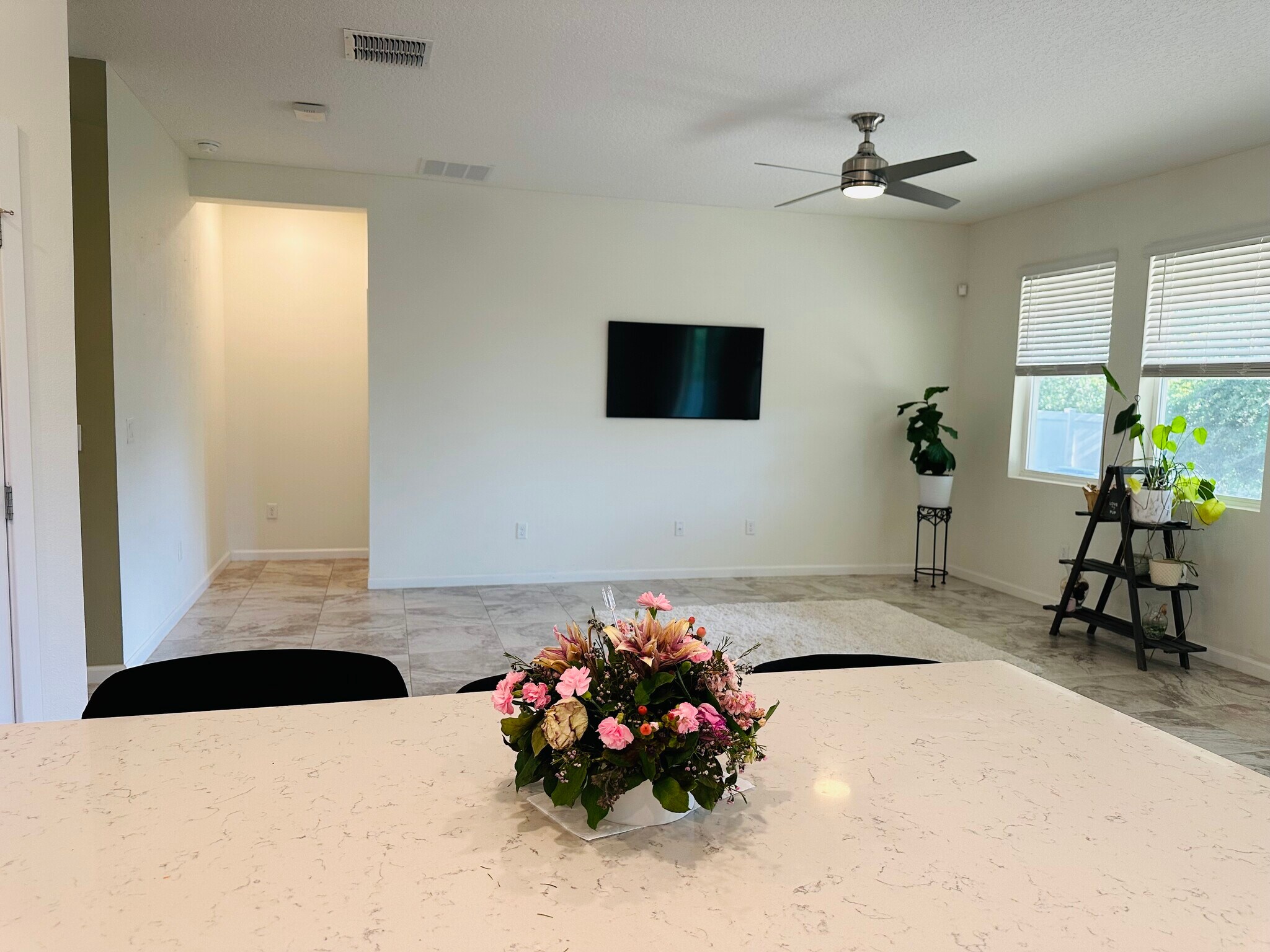 Building Photo - 1818 Black Maple Pl