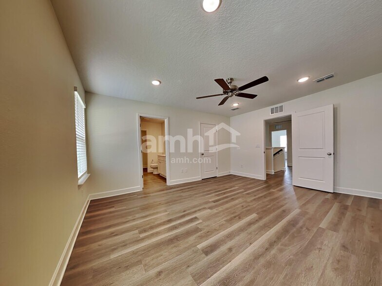 Building Photo - 2564 Spring Moss Ct