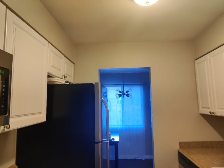 Building Photo - 7995 E Mississippi Ave