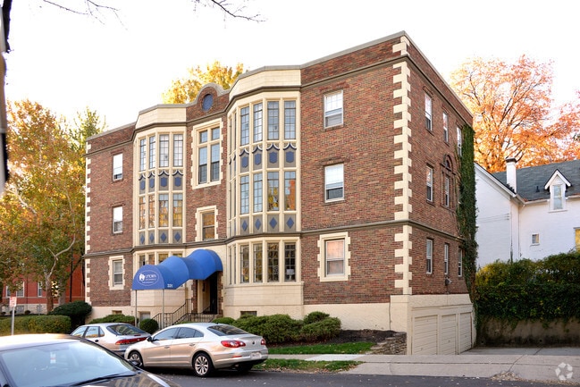 Building Photo - 331 Bryant Ave