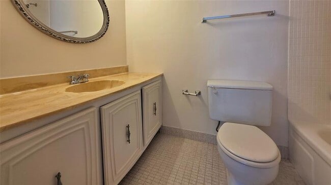 Building Photo - 2001 Atlantic Shores Blvd