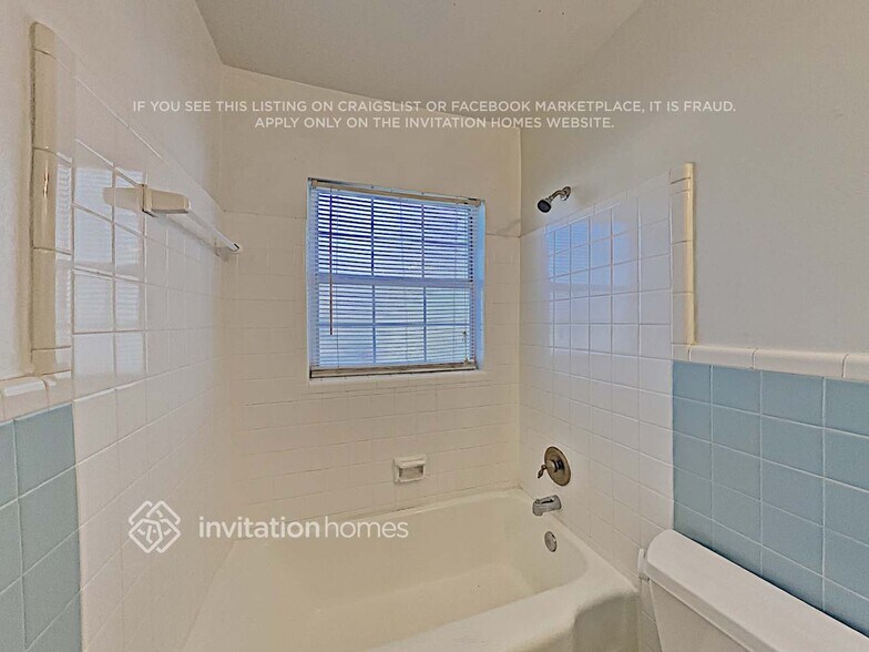 Building Photo - 7601 Sharon Dr