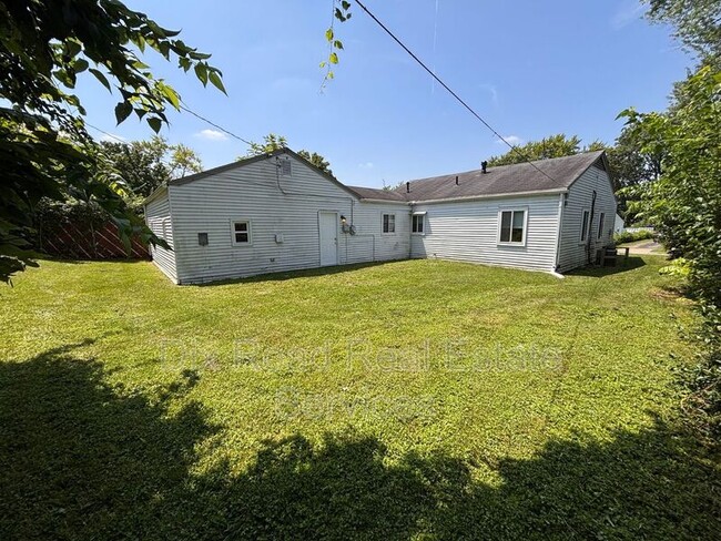 Building Photo - 3626 Marlin Ave