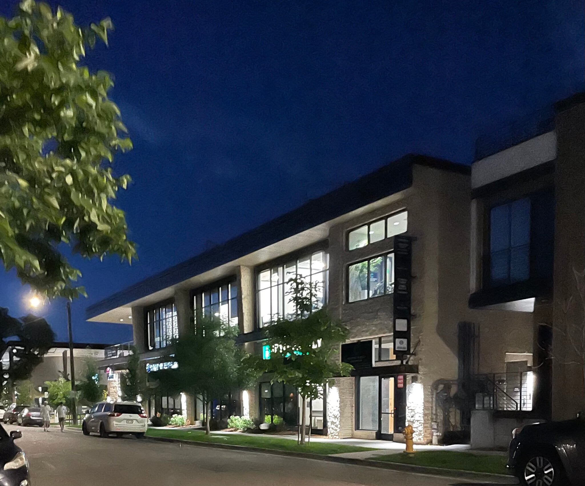 Building Photo - 2801 Clermont St