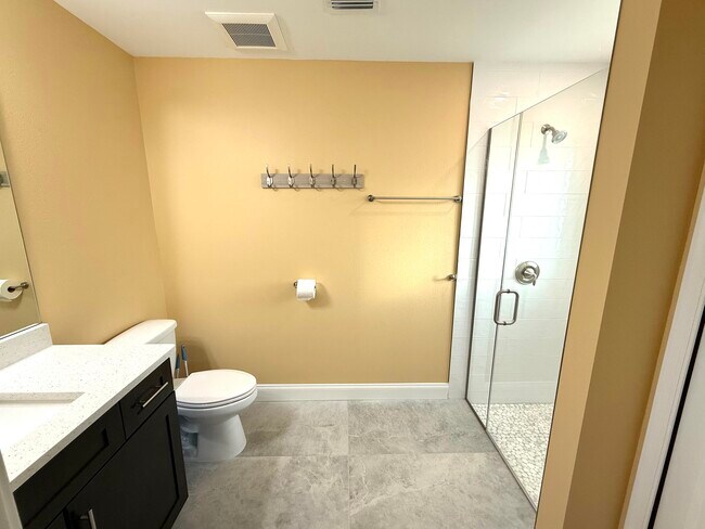 Building Photo - 212 Browns Rd