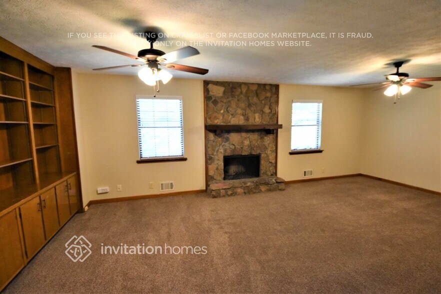 Building Photo - 362 Buck Ct