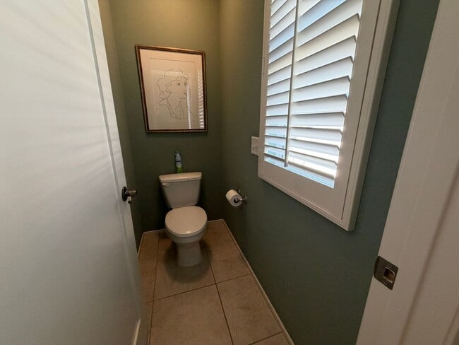 Building Photo - 37836 Divot Dr