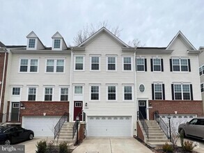 Building Photo - 1286 Orchid Rd