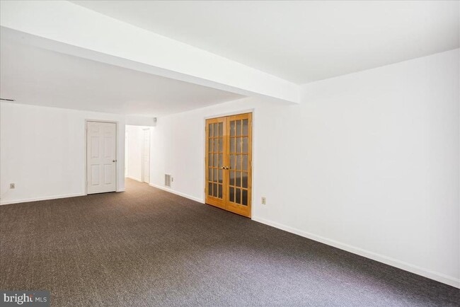 Building Photo - 18518 Gingerbread Ln