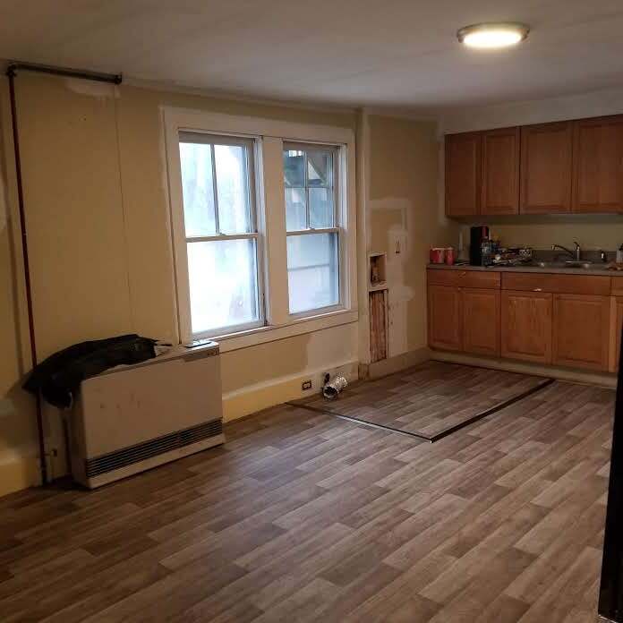 Building Photo - 398 Weaver St