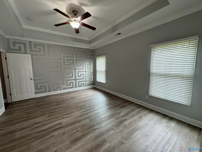 Building Photo - 418 Fern Terrace NW