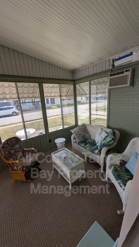 Building Photo - 4719 Tangelo Dr