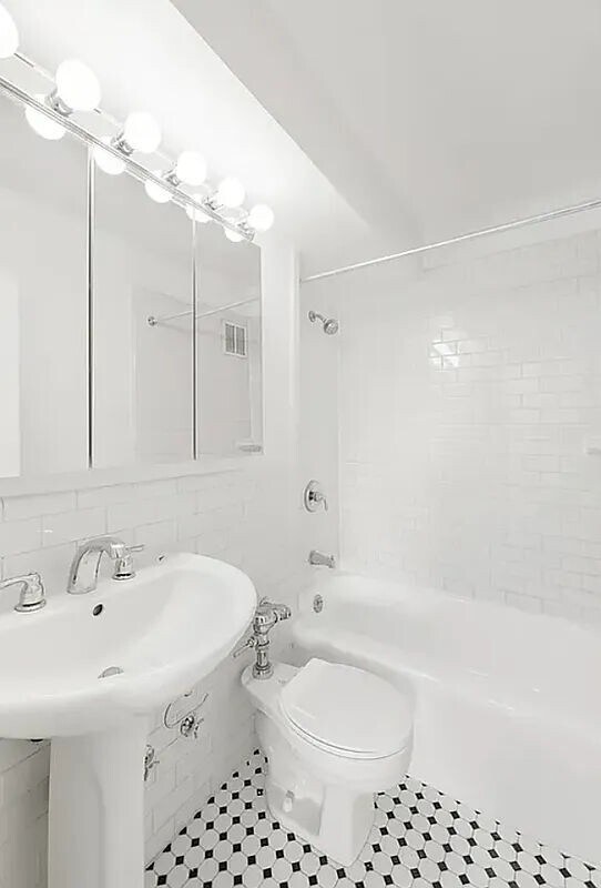 Building Photo - 45 West 139th Street