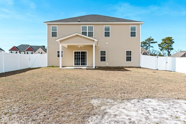 Building Photo - 304 Little Egret Ln