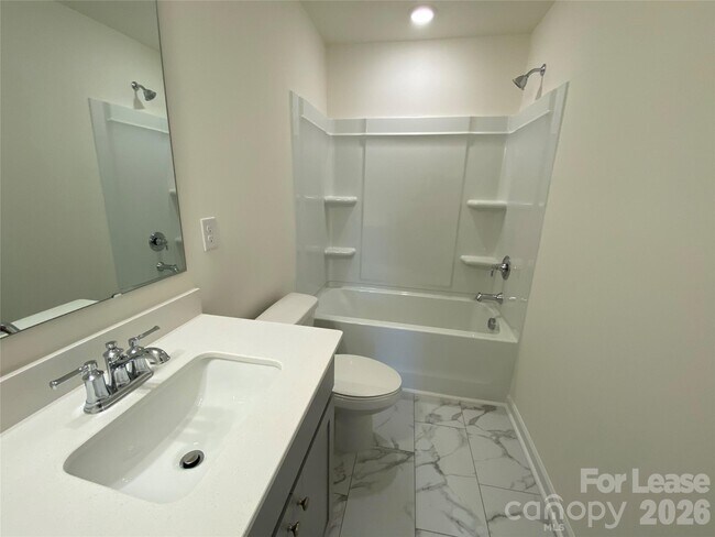 Building Photo - 1326 Harleston St